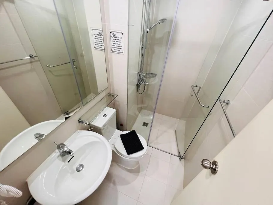 Azure Sakura Suite With Netflix Manila Daire